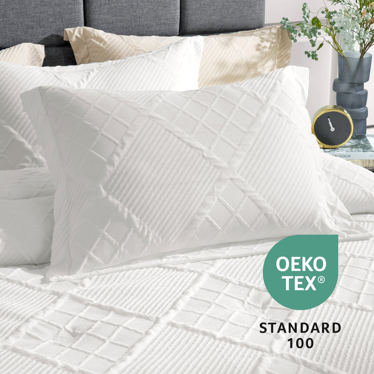 Ortekor Cozy Bliss | King Comforter Set with Reversible Design | Soft Bedding for Year-Round Comfort