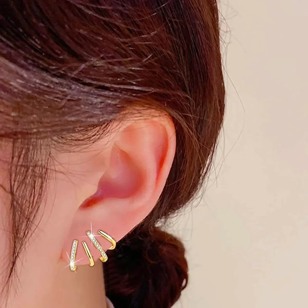 Multi-Hoop Ear Crawler Studs with Cubic Zirconia – Four-Band Layered Earrings for Women – Elegant Stacked Hoop Look Without Extra Piercings