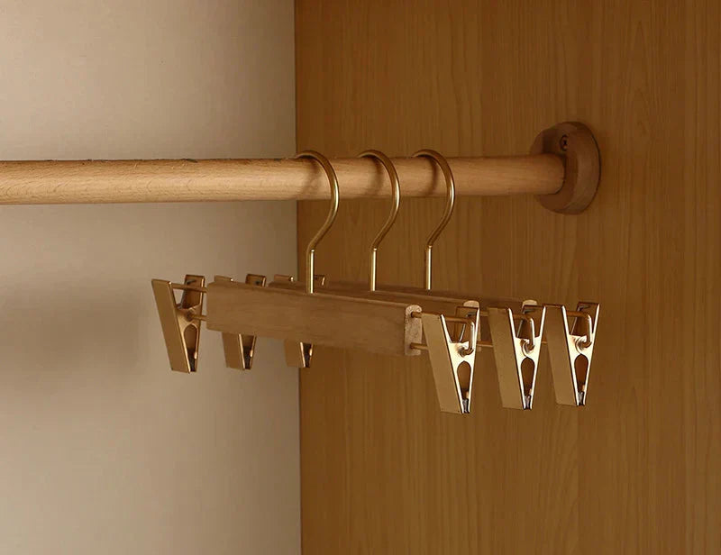 Cintres en bois de cèdre | Lot de 2 cintres à larges épaules pour l'organisation des vêtements | Design durable pour blazers et pulls