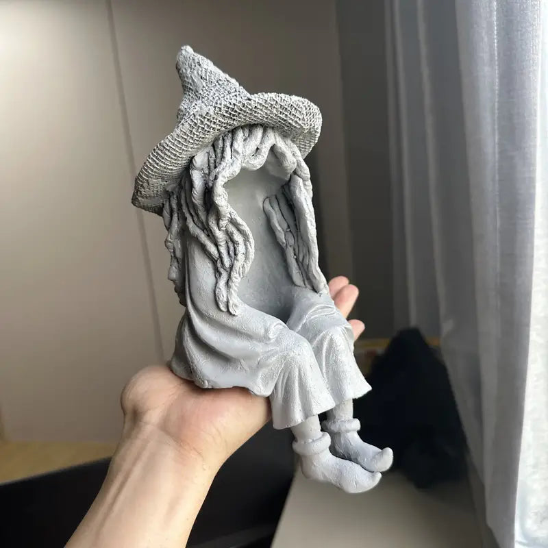 Mystic Witch™ - Solar-Powered Statue Light