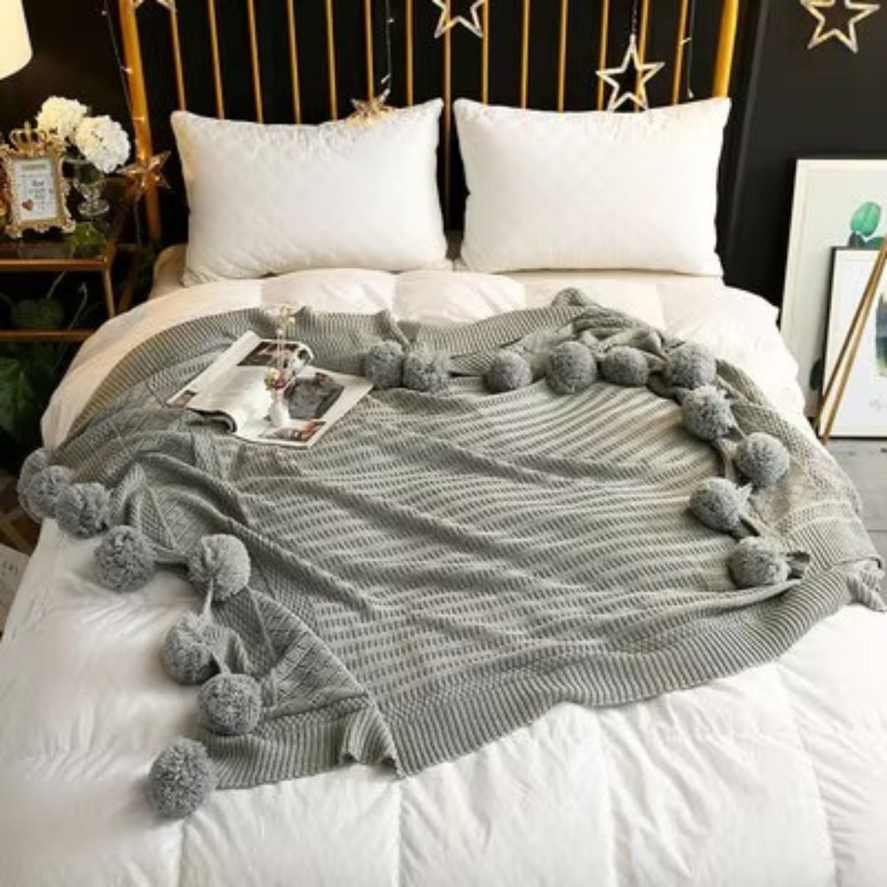 Couverture jeté Whimsy - Microfibre douce, motif à pompons tricotés