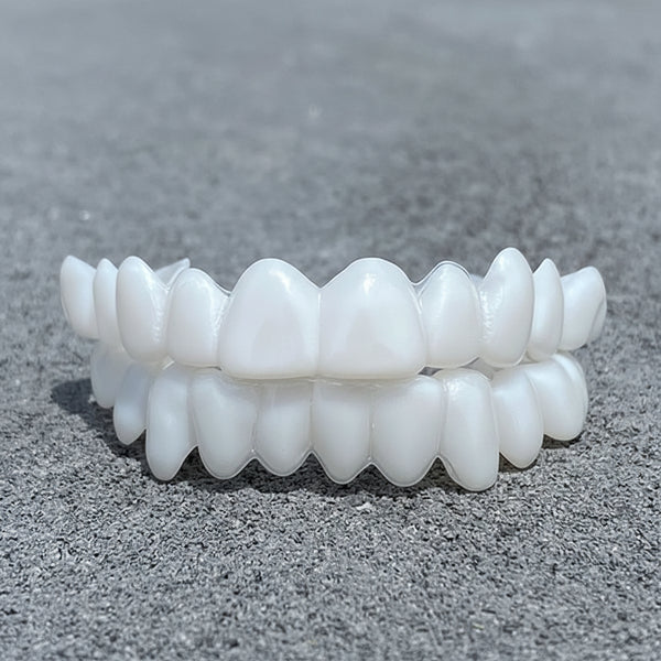 GLAMFANG – Vintage-Style Dental Grillz for Confident Smiles