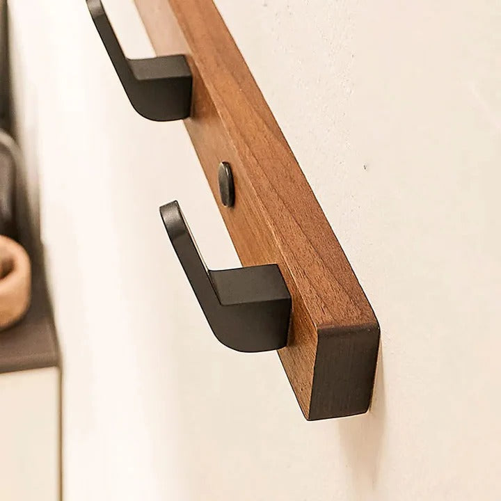 Porte-manteau mural rustique en bois