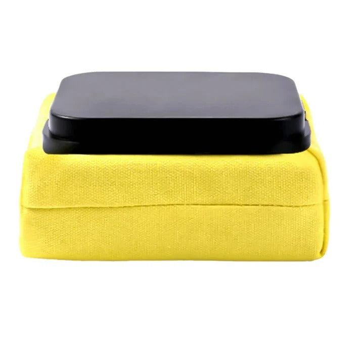 Brosse de nettoyage pour barbecue avec racloir métallique