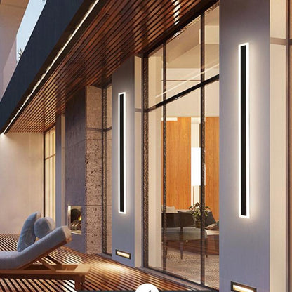 Weather-Resistant LED Outdoor Wall Light with Acrylic Panel for Entryway & Patio