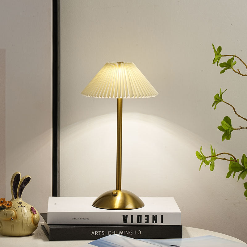 USB Powered Desk Lamp with Fabric Shade – 11.7 Inch Iron Light for Nightstand, Office & Bedroom – E14 Base, Multiple Finishes