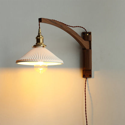 Applique murale articulée en bois avec abat-jour en verre nervuré – Lampe de lecture réglable pour chambre, couloir et salon au style moderne et Japandi