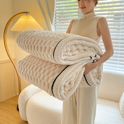 Ultra-Soft Microfiber Blanket with Lightweight Design | Cozy Comfort for All Ages