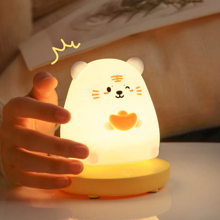 Silicone Animal Night Light for Kids – Soft LED Bedside Lamp, Rechargeable Glow Light for Nursery, Bedroom & Living Room Decor