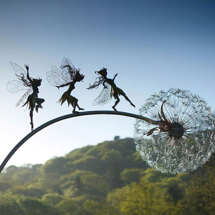 Piquets de jardin féeriques en métal avec pissenlit - Ornement de pelouse fantaisiste et résistant aux intempéries pour parterres de fleurs extérieurs et jardins de cottage