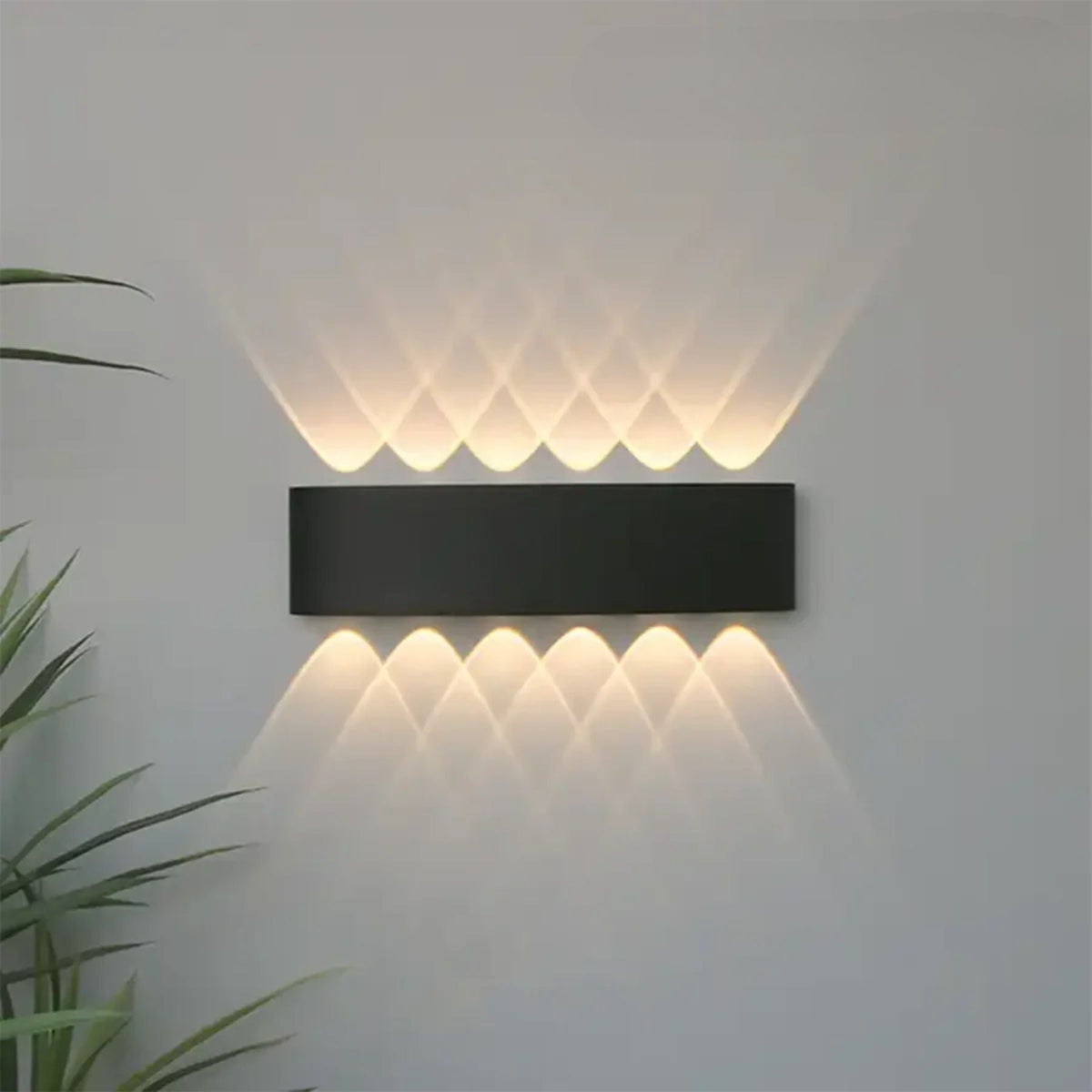 Modern LED Wall Sconce for Indoor & Outdoor Use – Sleek IP65 Weatherproof Fixture in White or Black Finish