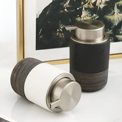 Matelle – Distributeur de savon en céramique minimaliste