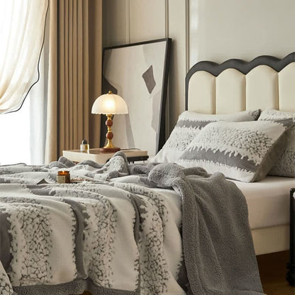 WARMCOCOON – Double-Layer Blanket for Comfortable Evenings