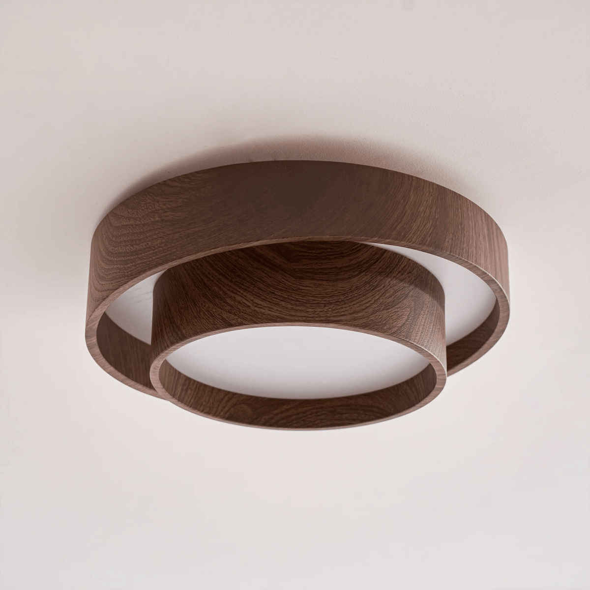 Plafonnier LED encastré finition noyer pour chambre, salon et salle à manger, éclairage plafonnier d'ambiance discret, style minimaliste contemporain