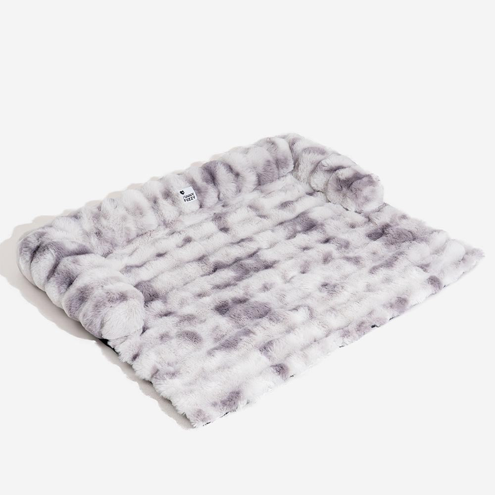 Ultra-Plush Pet Couch Cover & Cushion Mat for Dogs and Cats - Washable Non-Slip Furniture Protector Throw Blanket with Deep Pile Faux Fur