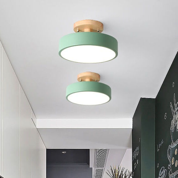 Semi-Flush LED Ceiling Light with Adjustable Color Temperature – Wood & Acrylic Design for Bedroom, Living Room & Hallway