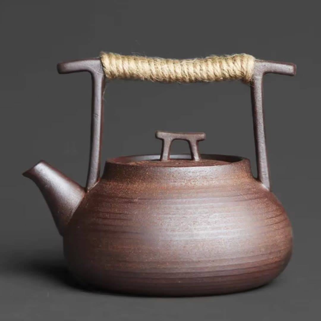 TEAGLOW – Teapot with Tea Warmer for Cozy Serving