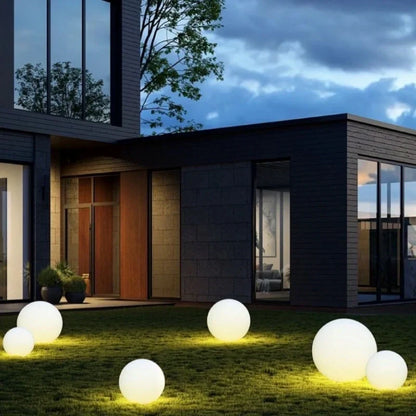 Cordless Color-Changing LED Globe Light for Patio & Garden – 16 Color Modes with Remote Control