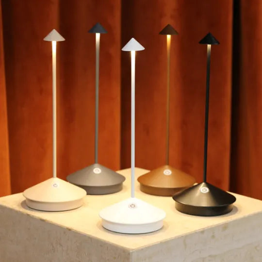 Lampe d'accentuation LED sans fil, 30 cm de haut, rechargeable sur batterie, intensité réglable, lumière chaude, structure en métal, pour patio, salle à manger ou table de chevet