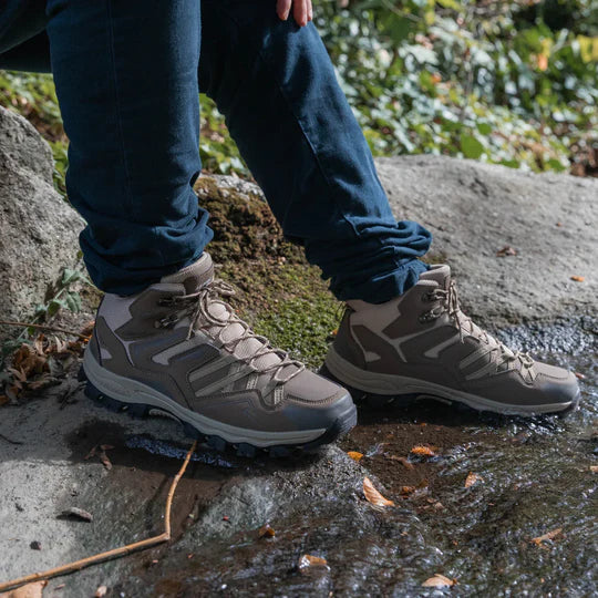 Cushioned High-Top Hiking Boots with Ankle Support for Men & Women – Waterproof Trail Shoes for Outdoor Adventures & Travel