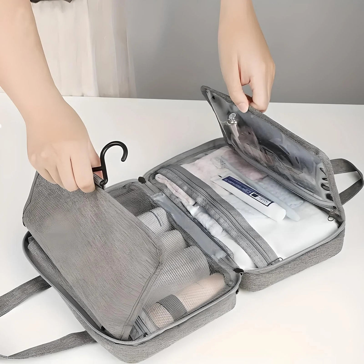 Toiletry Bag for Travel, Hanging Toiletry Bag with Zippered Pockets, Waterproof Cosmetic Bag, Mens Travel Toiletry Kit
