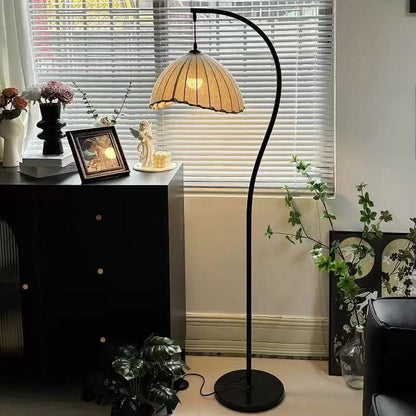 LUNACURVE – Crescent Floor Lamp for Elegant Interior Ambience