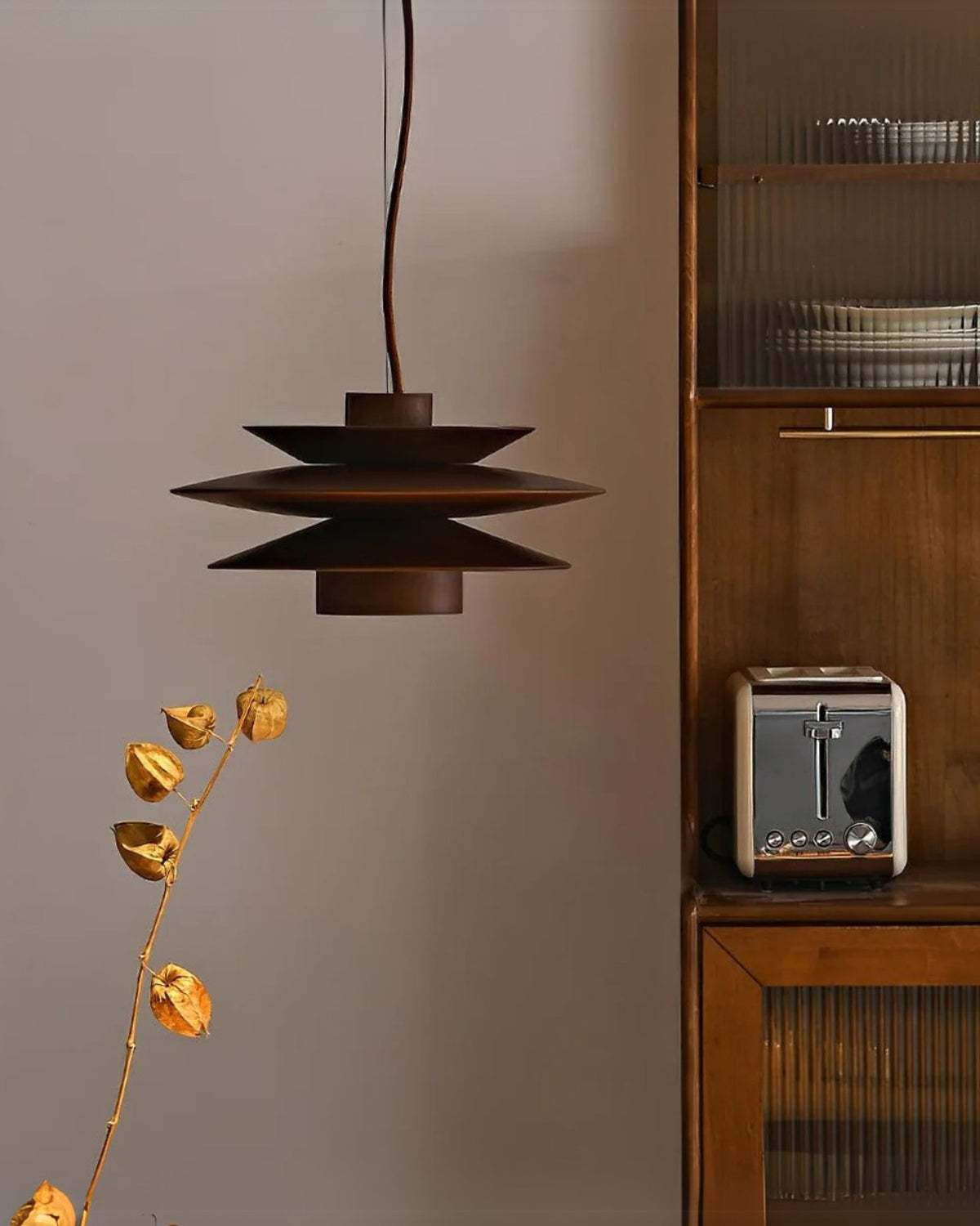 Layered Rubberwood Pendant Light Walnut Finish Ceiling Fixture Dining Room Living Room Ambient Lighting Modern Natural Wood Chandelier Warm