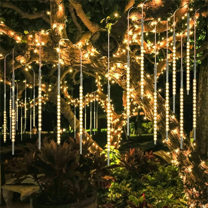METEORLUME – Cascading Lights for Captivating Garden Nights