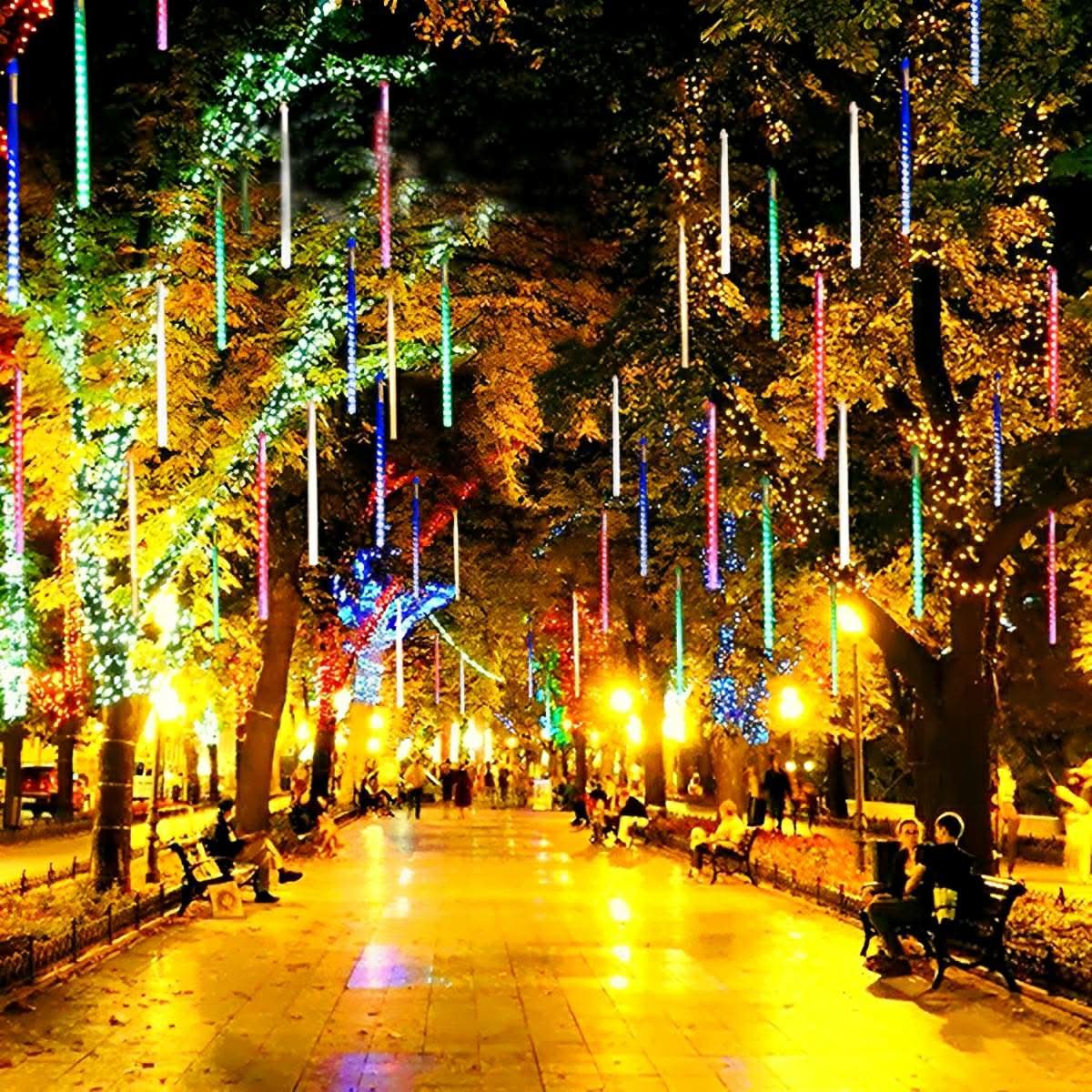 METEORLUME – Cascading Lights for Captivating Garden Nights