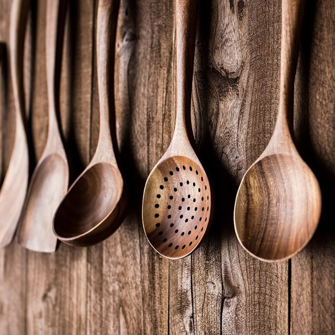 Cuillère de cuisine en noyer massif pour ustensiles antiadhésifs – Ustensile sûr pour mélanger, retourner et servir au quotidien en cuisine