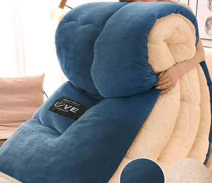 Double-Layer Flannel Fleece Winter Comforter with Wool Fill – Extra Warm Quilted Bedding for Cold Nights, Twin Full Queen King