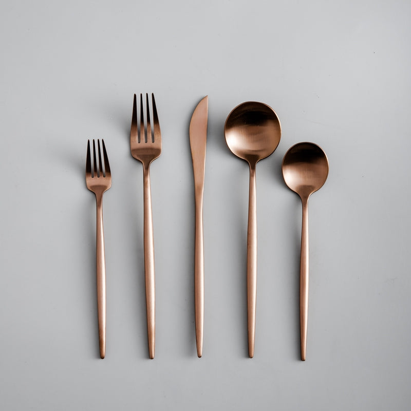 Set de couverts en acier inoxydable recouvert de titane – Service de table haut de gamme 18/10 pour les repas du quotidien et les grandes occasions