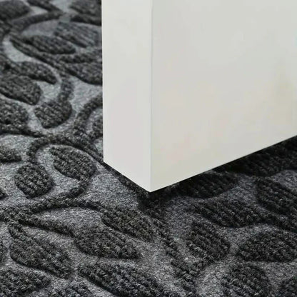 LeafGuard – Raised-Pattern Non-Slip Doormat