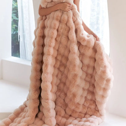 Ultra-Soft Plush Fleece Throw Blanket for Couch, Bed & Year-Round Comfort – Cozy Oversized Luxury Blanket for Living Room & Bedroom