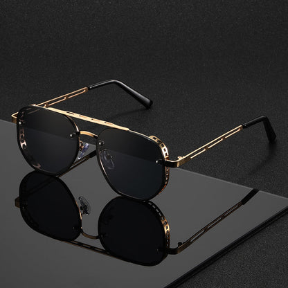 Round Metal Sunglasses with UV Protection for Men & Women – Lightweight Everyday Eyewear