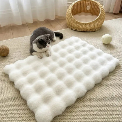 LuxePet Mat - Faux Fur Microfiber Comfort, Non-Slip