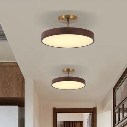 Round LED Flush Mount Ceiling Light with Faux Wood Finish – Iron Frame, Integrated Panel, 220-240V – For Bedroom, Living Room, Dining Room