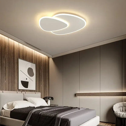 Sculptural LED Flush Mount Light Fixture 16-20 in Layered Acrylic White for Bedroom Hallway Contemporary Overhead Lighting Home Interior Dec