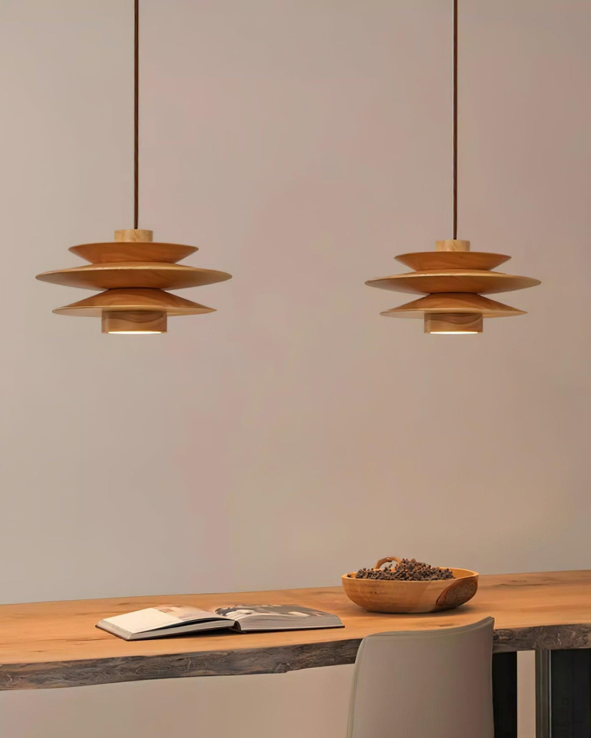 Layered Rubberwood Pendant Light Walnut Finish Ceiling Fixture Dining Room Living Room Ambient Lighting Modern Natural Wood Chandelier Warm