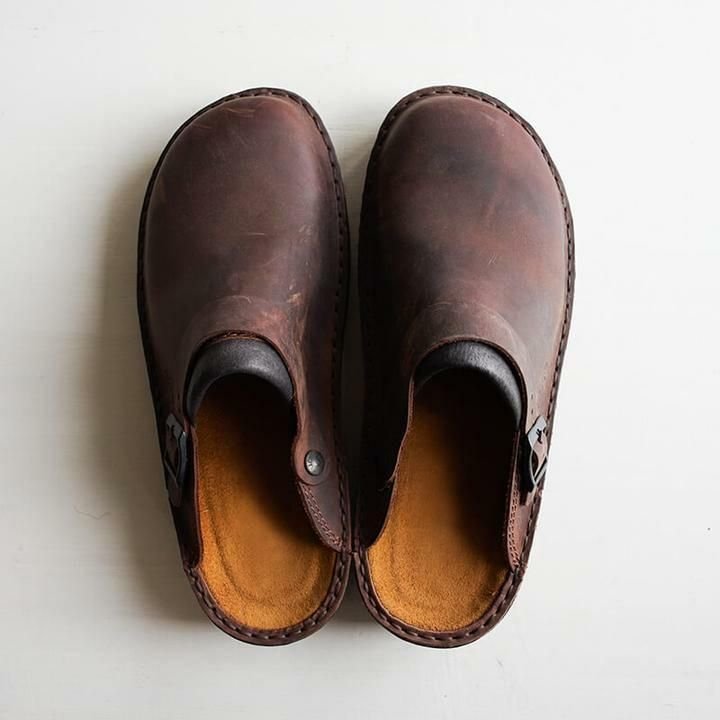 Genuine Leather Slip-On Clogs for Men – All-Day Comfort, Open-Back Design for Work & Casual Wear