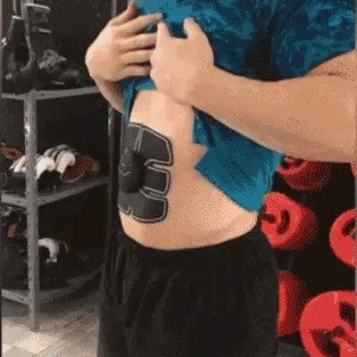 Stimulateur musculaire abdominal EMS portable alimenté par piles