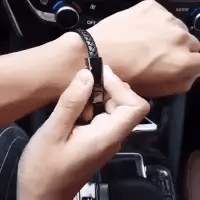 Wristband Charger Lightning & USB-C Woven Leather