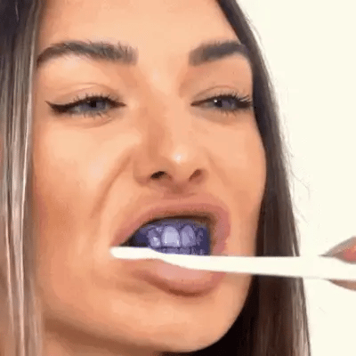 Toothpaste Color-Correcting Baking Soda & Plant Extracts