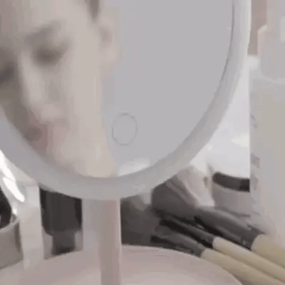 Miroir de maquillage grossissant 5x, LED réglable et rechargeable par USB