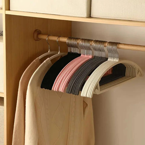 Nora Velvet Hangers - Non-Slip Coating, Set of 10