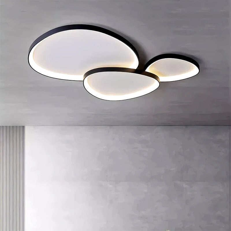 Plafonnier LED encastré ovale en métal de 17 po avec température de couleur réglable et intensité variable pour chambres, entrées et maisons contemporaines