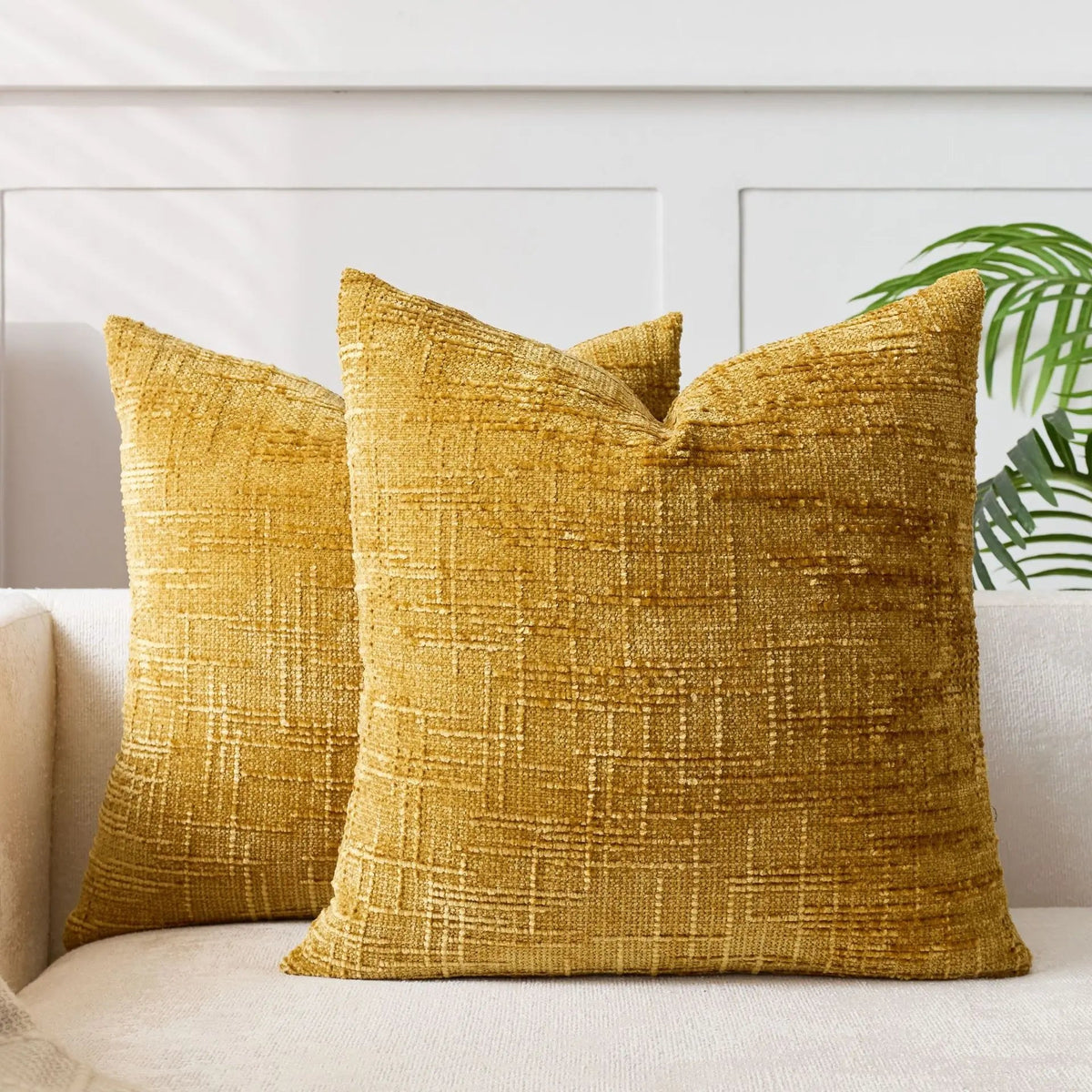Bamura | Chenille Decorative Cushion with Bamboo Structure | Elegant Design for Cozy Interiors