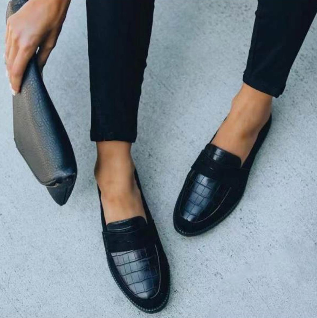 Slip-On Loafers for Men – Cushioned Insole Casual Dress Shoes with Soft Lining for All-Day Comfort & Versatile Style