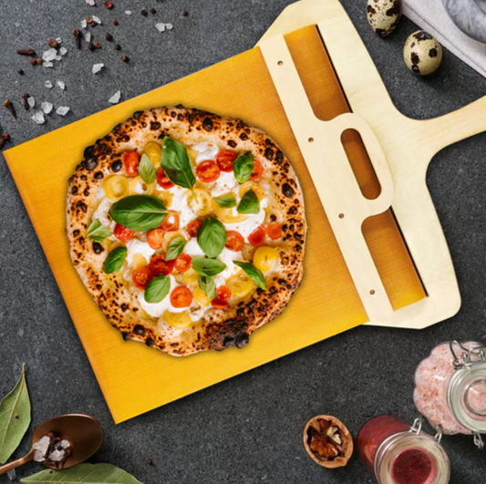 Pelle à pizza en bois avec surface coulissante antiadhésive pour soulever et transférer facilement pizzas maison, pains et pâtisseries, sur pierre de cuisson ou pour cuisine en extérieur