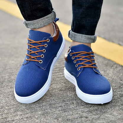 Canvas Sneakers for Men with Platform Sole – Casual Lace-Up Shoes for Work, Weekends & Everyday Wear